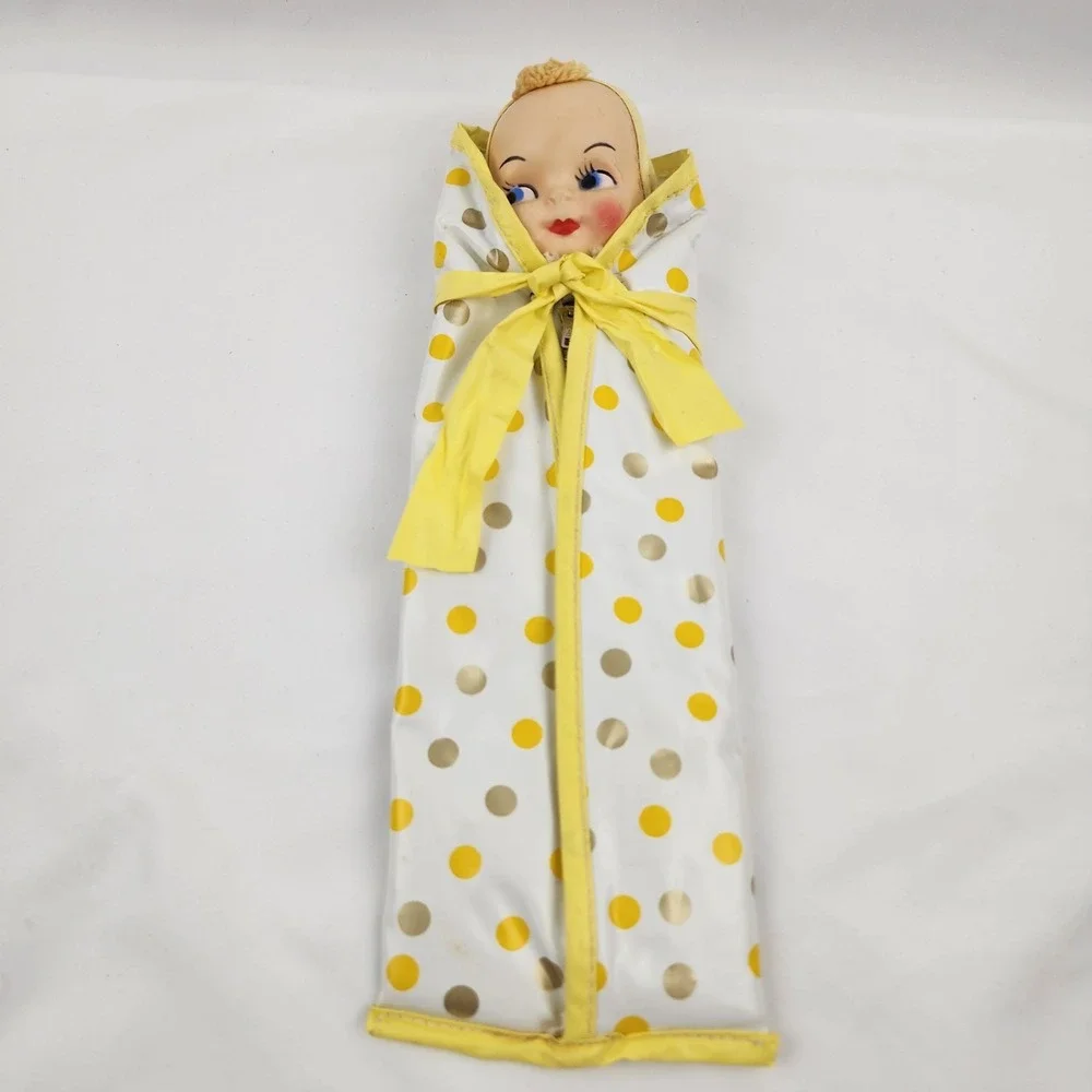 Vtg 1950s Baby Infant Bottle Warmer Doll Face‎ Insulated Vinyl 12 In zipper